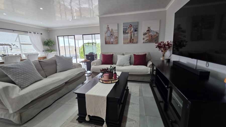 3 Bedroom Property for Sale in Island View Western Cape